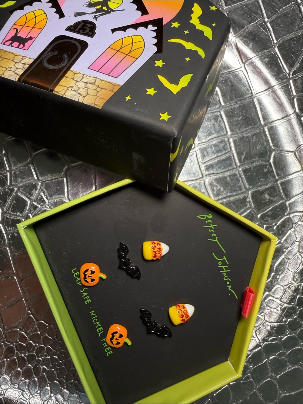 Betsey Johnson Haunted House Earrings Black & Yellow NWT Earrings